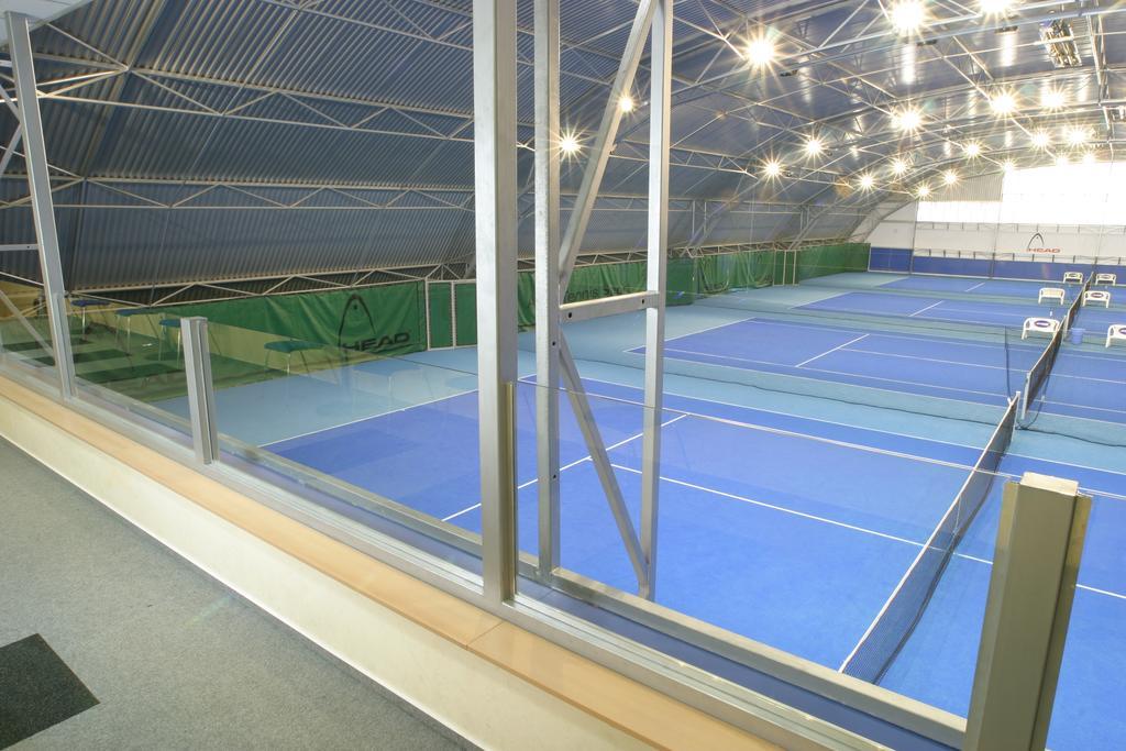 Sporthotel Vestec Εξωτερικό φωτογραφία